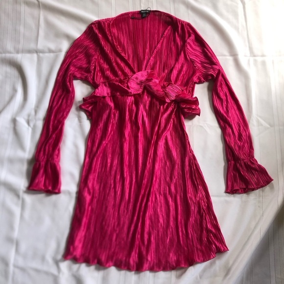 Pink Long Sleeve Dress with Ruffle Detail - Picture 3 of 12